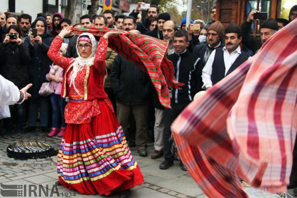 کارناوال نمایشی در رشت برگزار گردید