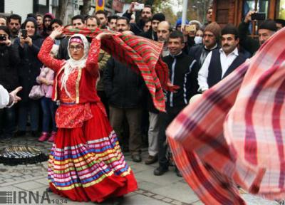 کارناوال نمایشی در رشت برگزار گردید